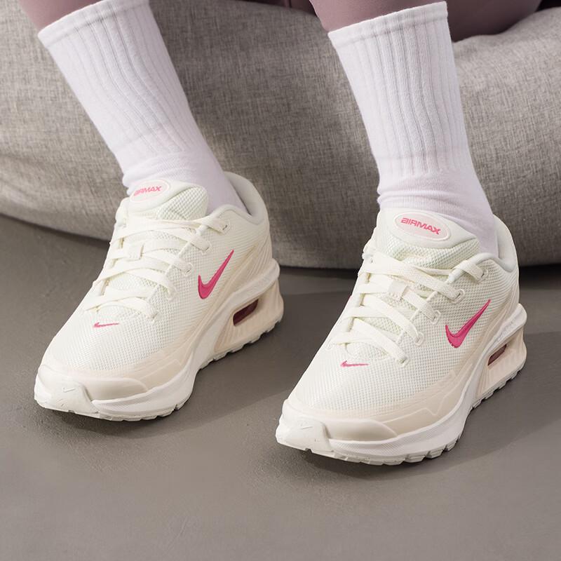Nike Women s Air Max Casual Shoes 6