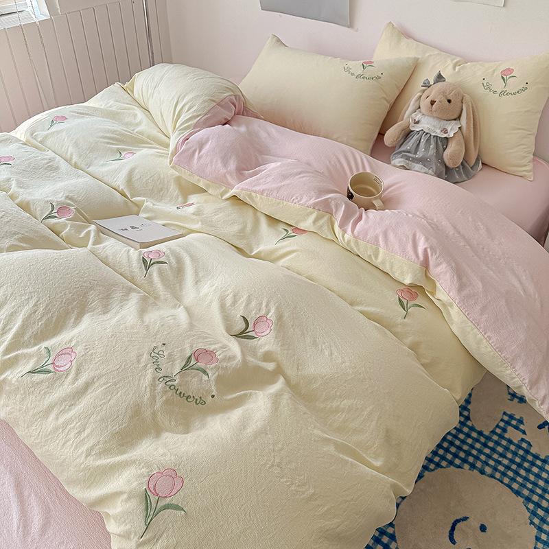 New bed four-piece set cartoon embroidery design student dormitory bed sheet quilt cover three-piece set machine washable