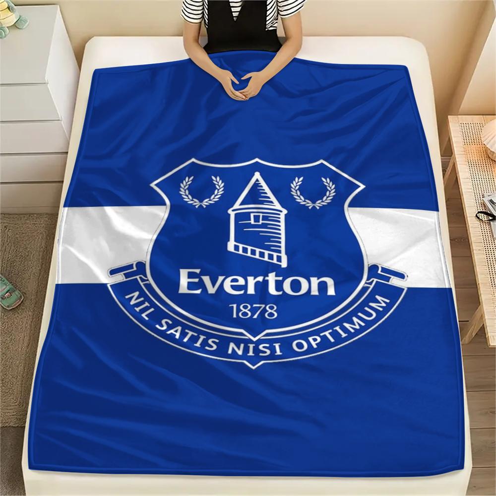 

1pc Everton FC Print Flannel Blanket, High quality Comfortable for All Seasons, Home Decor, Warmth and Comfort, Perfect for Christmas Gifts40 80cm x 120cm