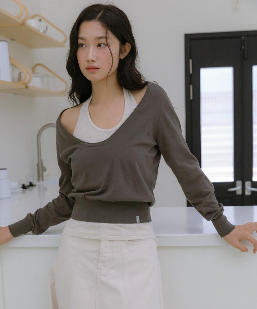 MELLOTORY Halterneck Layered Knit Top (2 Colors)