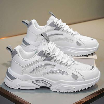 Herrenschuhe Sommer atmungsaktiv 2025 neue Sportschuhe Herren Mesh Laufschuhe Casual Little White Plateau Dad Trendschuhe