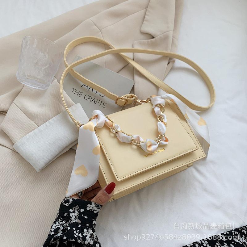 

Fashion chain small bag women s bag 2025 new trendy simple silk scarf handbag foreign style shoulder crossbody small square bag жовтий