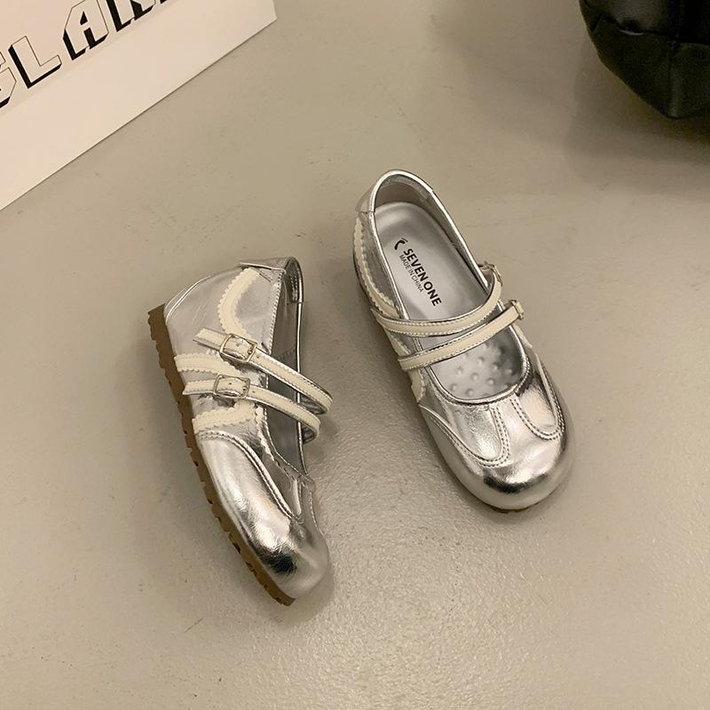 

Thick-soled inner height increase, one pedal Mary Jane single shoes, children with skirts, new evening shoes 35 серебряный