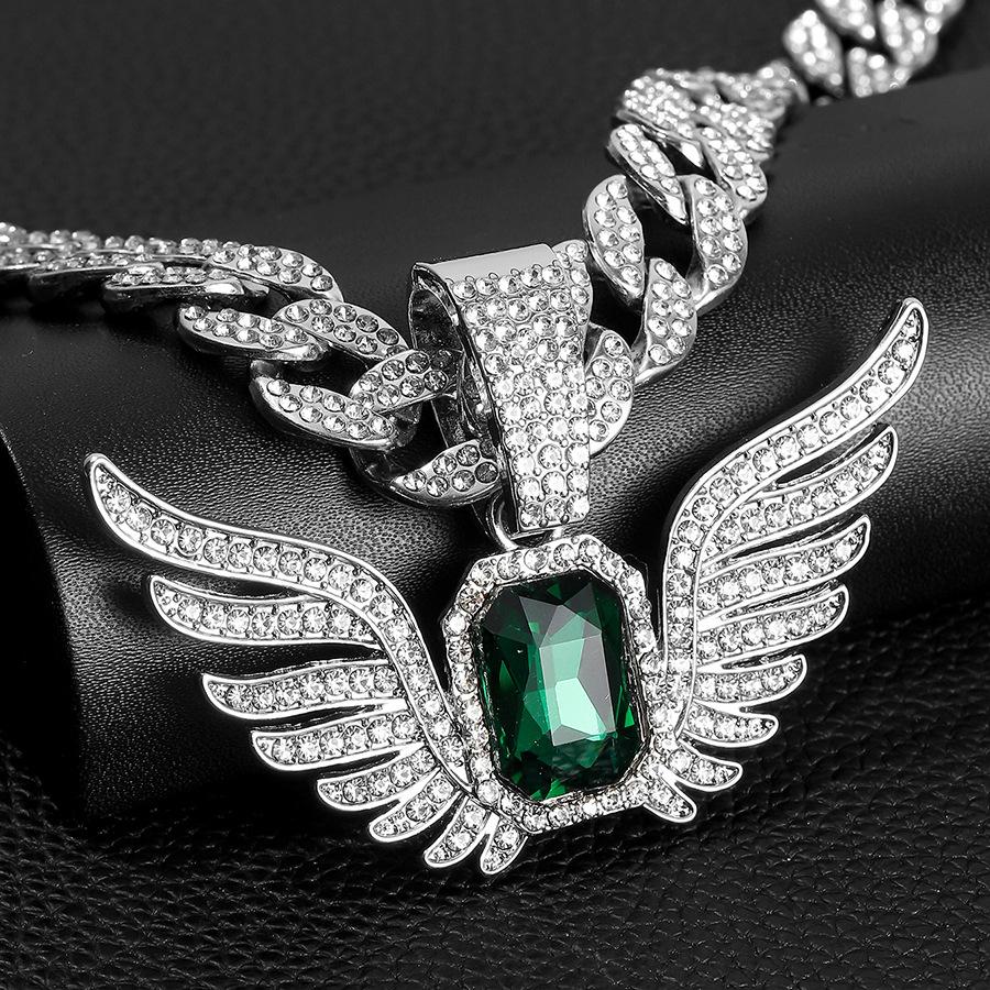 Light Luxury Niche Men's and Women's Fashionable Angel Wing Pendant, Ins, Wing Pendant, Emerald, Hip-hop, Rock Sugar Cuban Chain