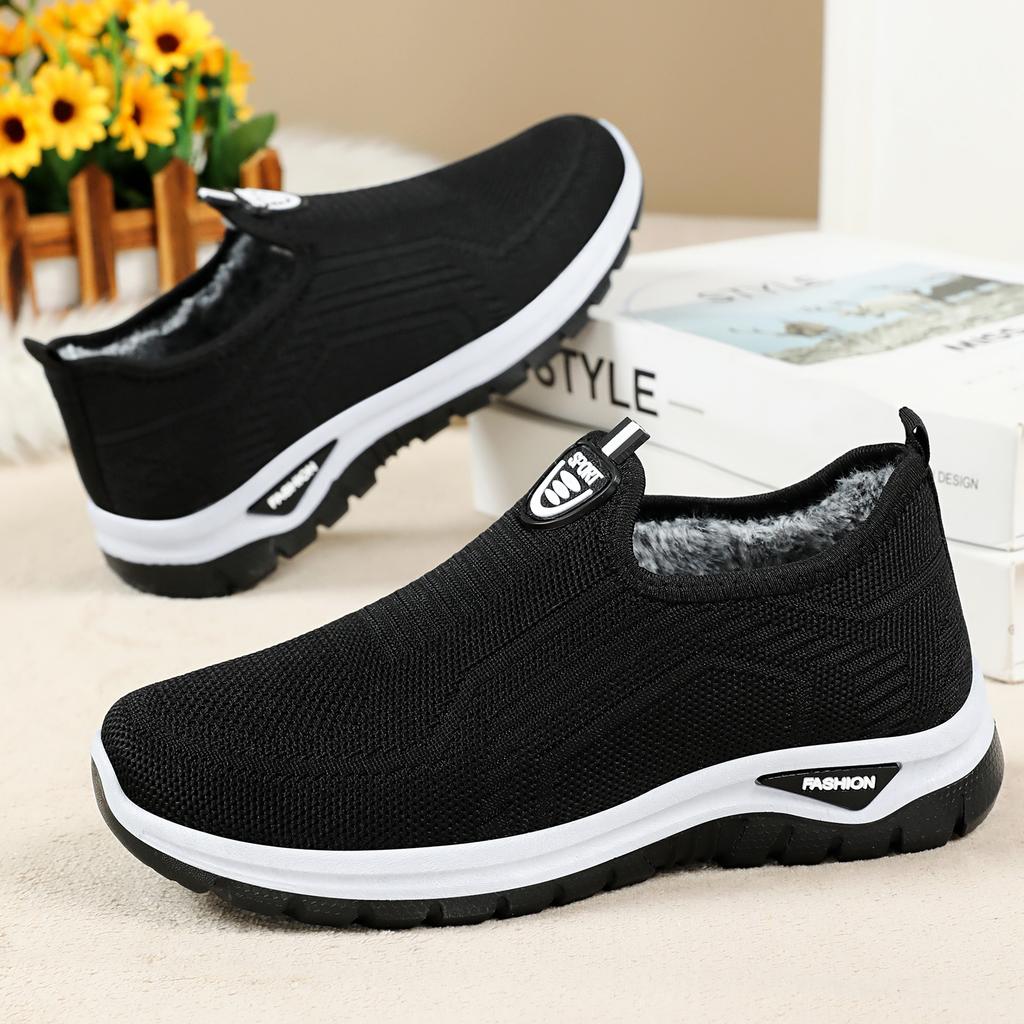 Shoes Women's shoes Versatile large size cotton shoes One-pedal cotton boots Fleece thickened women's short boots Cold-proof and warm women's boots