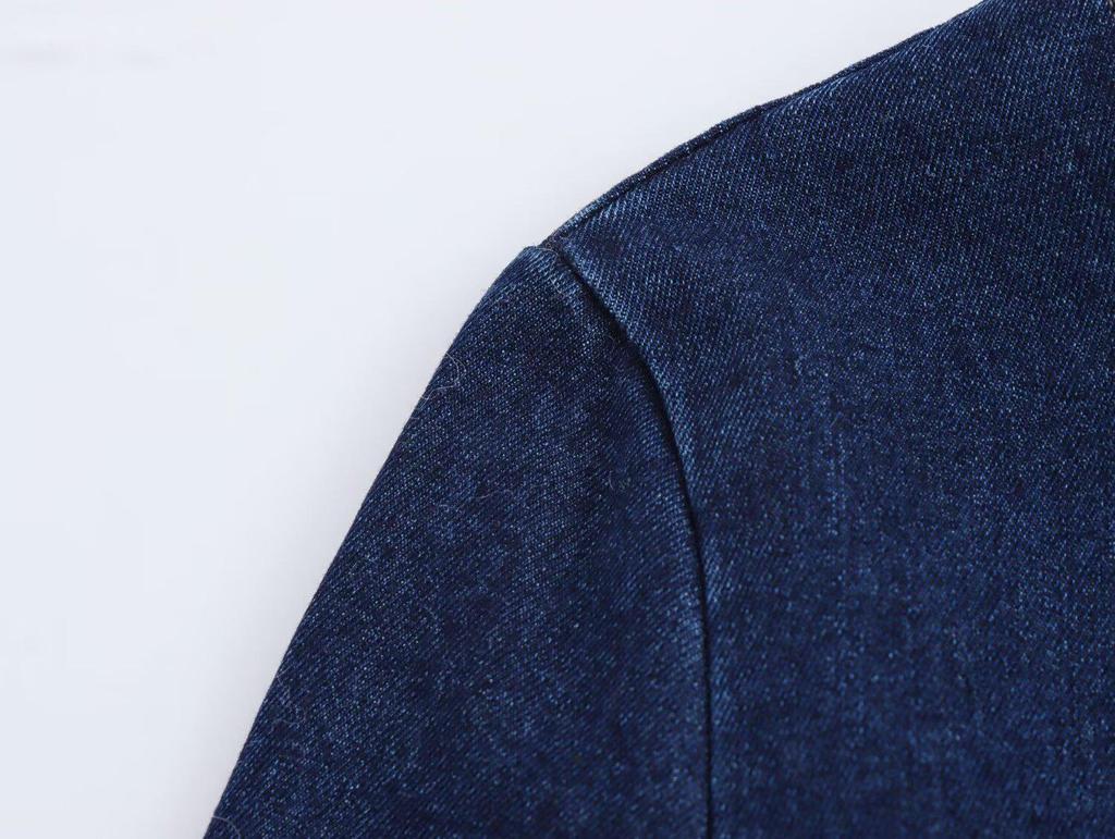 2024 Euro-America Style Women's Denim Short Dress: Autumn/Winter, Waist-Cinching, Slimming, Long-Sleeved, and Versatile