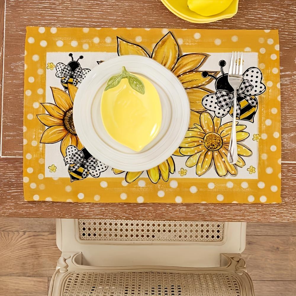 6pcs Set Summer Placemats Sunflower Bee Yellow Seasonal Farmhouse Polka Dot Indoor Kitchen Anniversary Dinner Mat Decor Home Party 12x18 inches