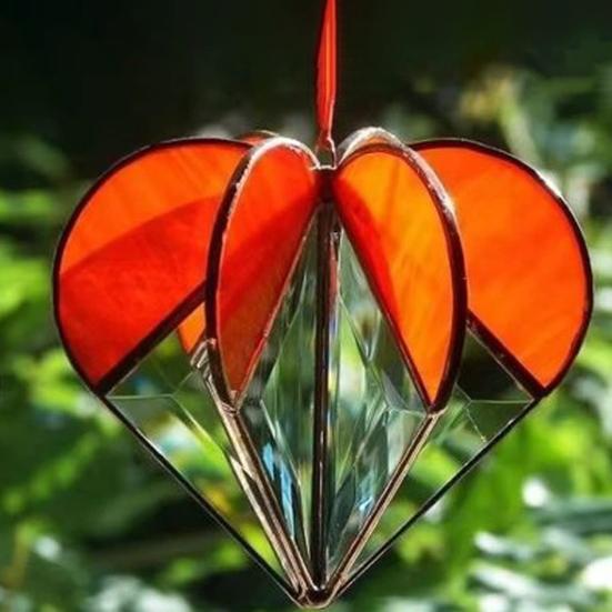 Colorful Heart Sun Catcher 3D Multi-Faceted Heart Hanging Ornament Stained Glass Rainbow Maker Window Decoration for Home Office Balcony Car