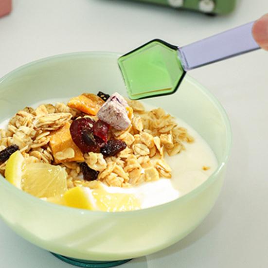 Handgefertigter farbiger Glaslöffel für Frühstück Dessert Hitzebeständiger Löffel für Haferflocken Joghurt Kaffee Spülmaschinenfest Künstlerisches Küchenutensil Einzigartig