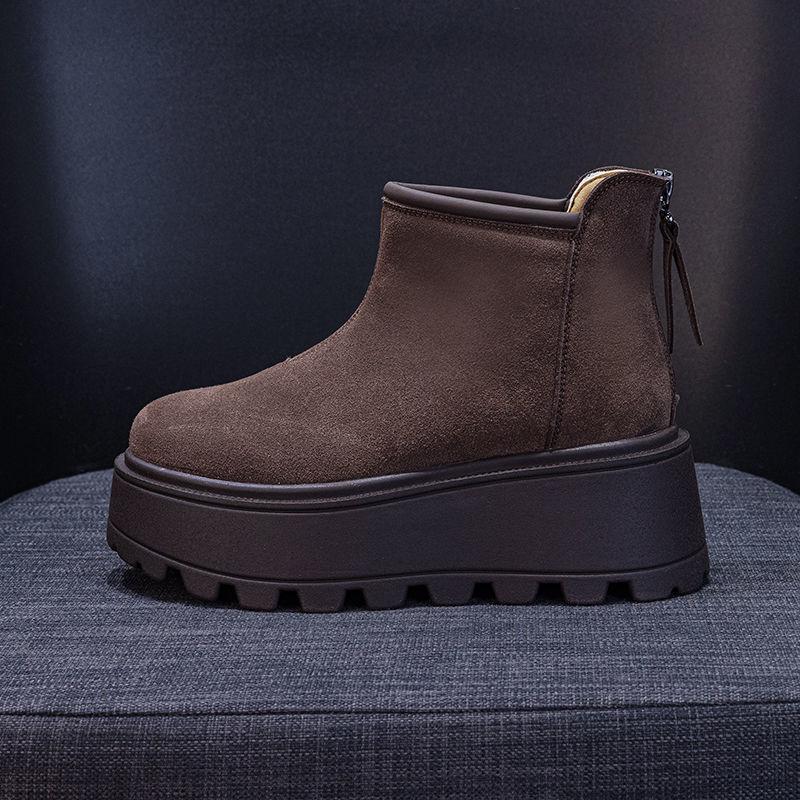 Thick-soled Martin boots women's 2025 new British style autumn and winter velvet small man heightening European popular muffin short boots