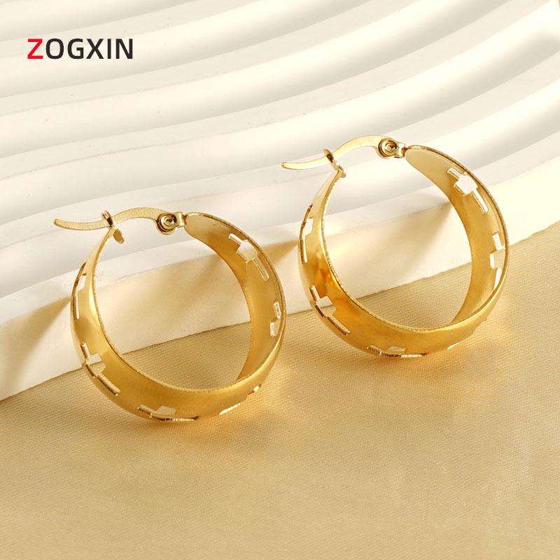 2023 European & American Fashion Titanium Steel Hollow Round Cross Earrings, 18k Women's Style