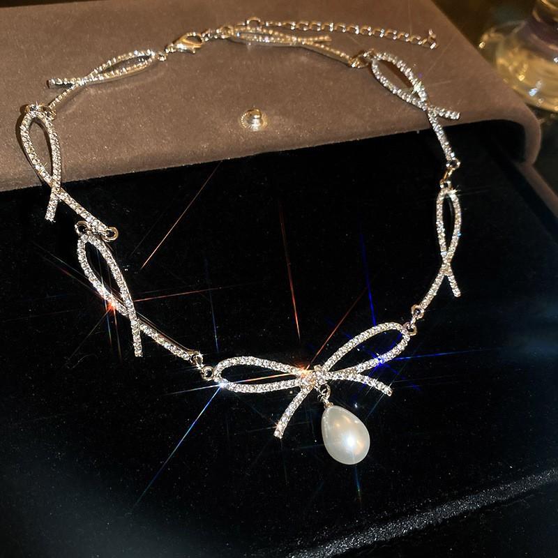 French Diamond Flower Pearl Necklace Fashion Temperament Clavicle Chain Versatile Jewelry Accessories