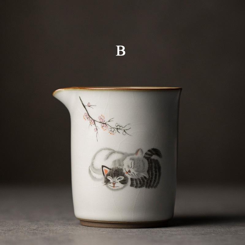 300ml Ru Kiln Fair Cup Cute Cat Tea Divider Ceramic Even Cup Gong Cup