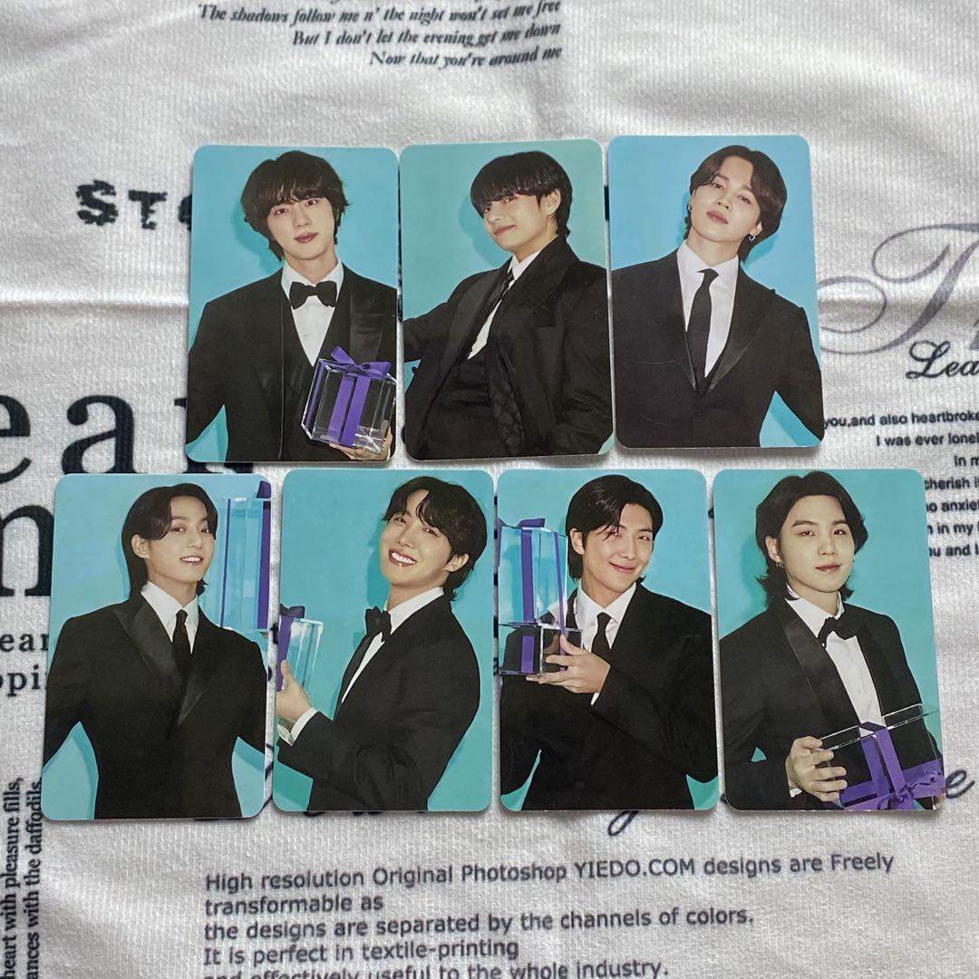 

[USED] BTS 2022 THE FACT PHOTOBOOK 7-piece trading card set