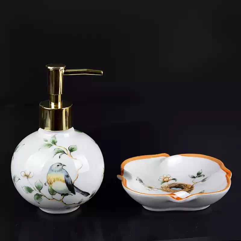 Ceramic Wash Two-piece Set Bathroom Wash Set Ceramic Hand Sanitizer Bottle Press Type Shampoo Bottle Soap Dish Toilet Soap Rack