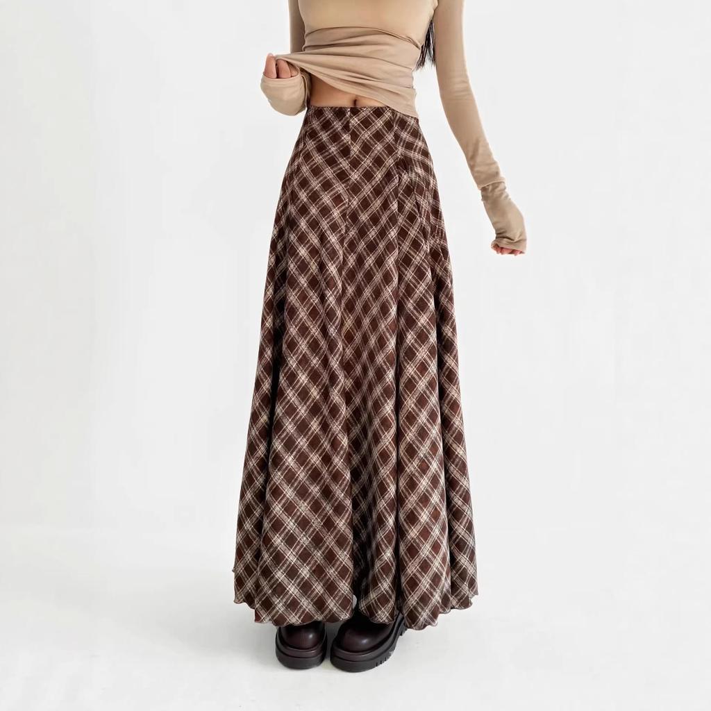 Triangle Panel High-Waisted Plaid A-Line Skirt - Women's Autumn/Winter Retro Style