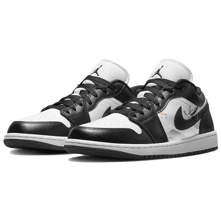 Jordan Air Jordan 1 Low Top Vintage Basketball Shoes Women's Black White DC0774-101(Team56-)