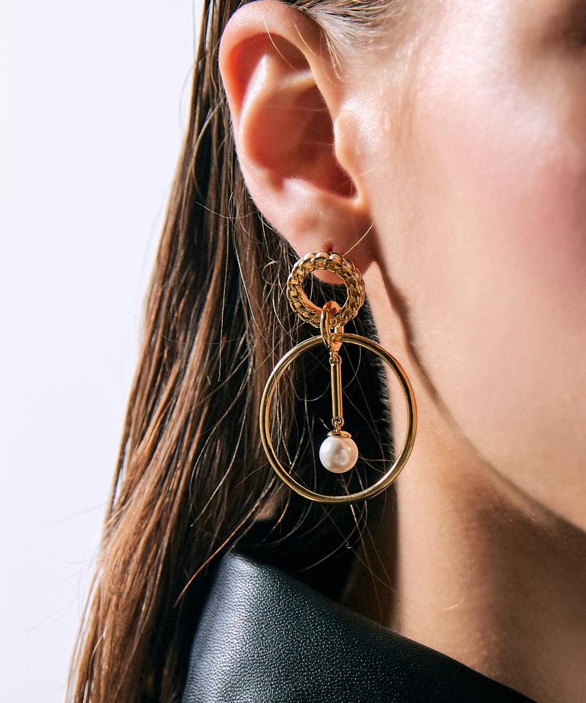 Ille Lan Gentler Unbalance Earrings