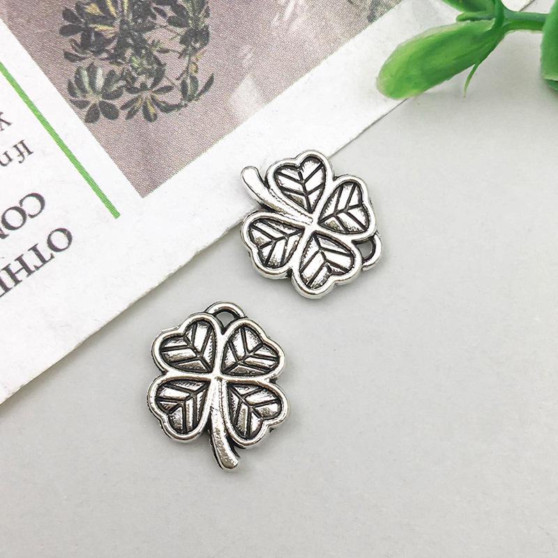 Antique Silver Alloy Four-Leaf Clover Pendant Charm for DIY Jewelry Making