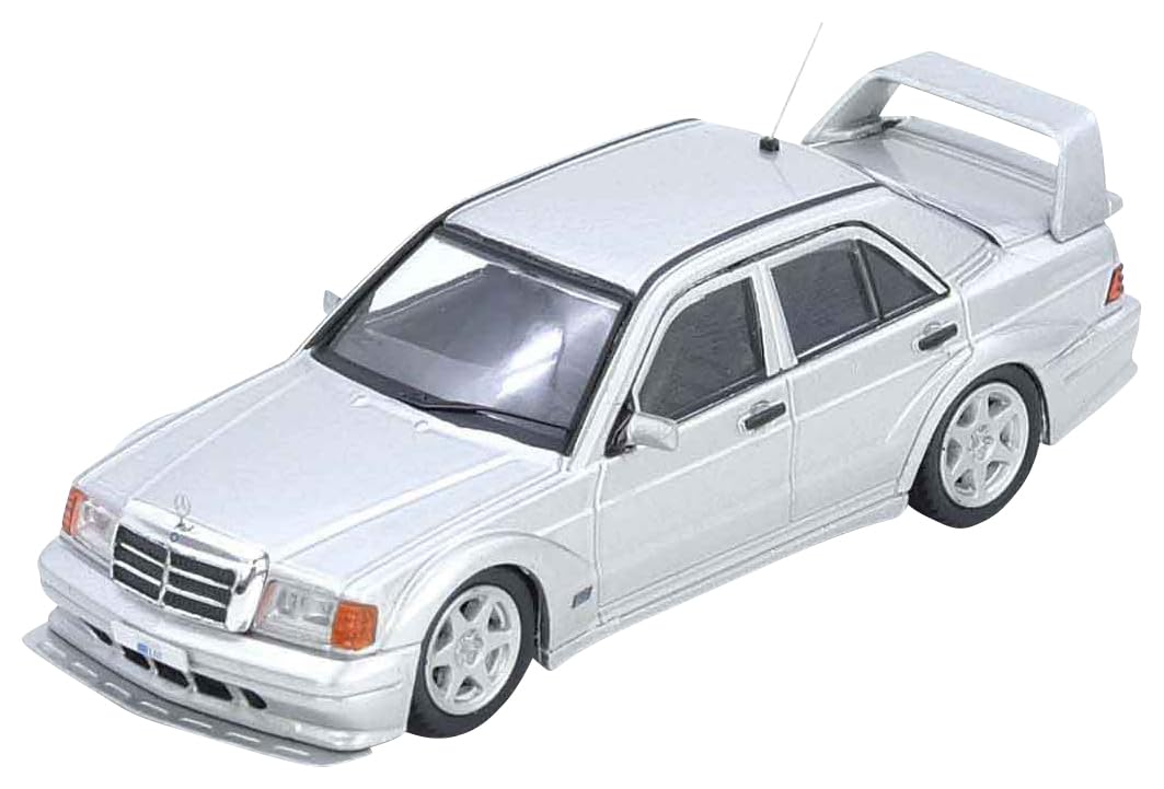 Inno Models 1/64 Scale Mercedes 190E Silver Finished Product 190E-SIL