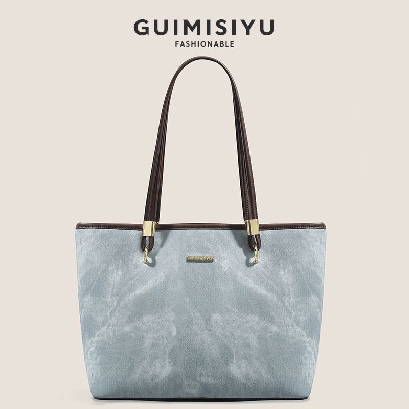 

Guimisiyu Original Tote Bag Women 2025 New Commuter Large Capacity Portable Underarm All-Match Shoulder Bag Light Blue