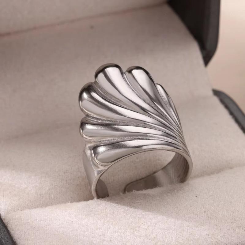 Summer new titanium steel ring women's niche light luxury shell crab ocean index finger ring