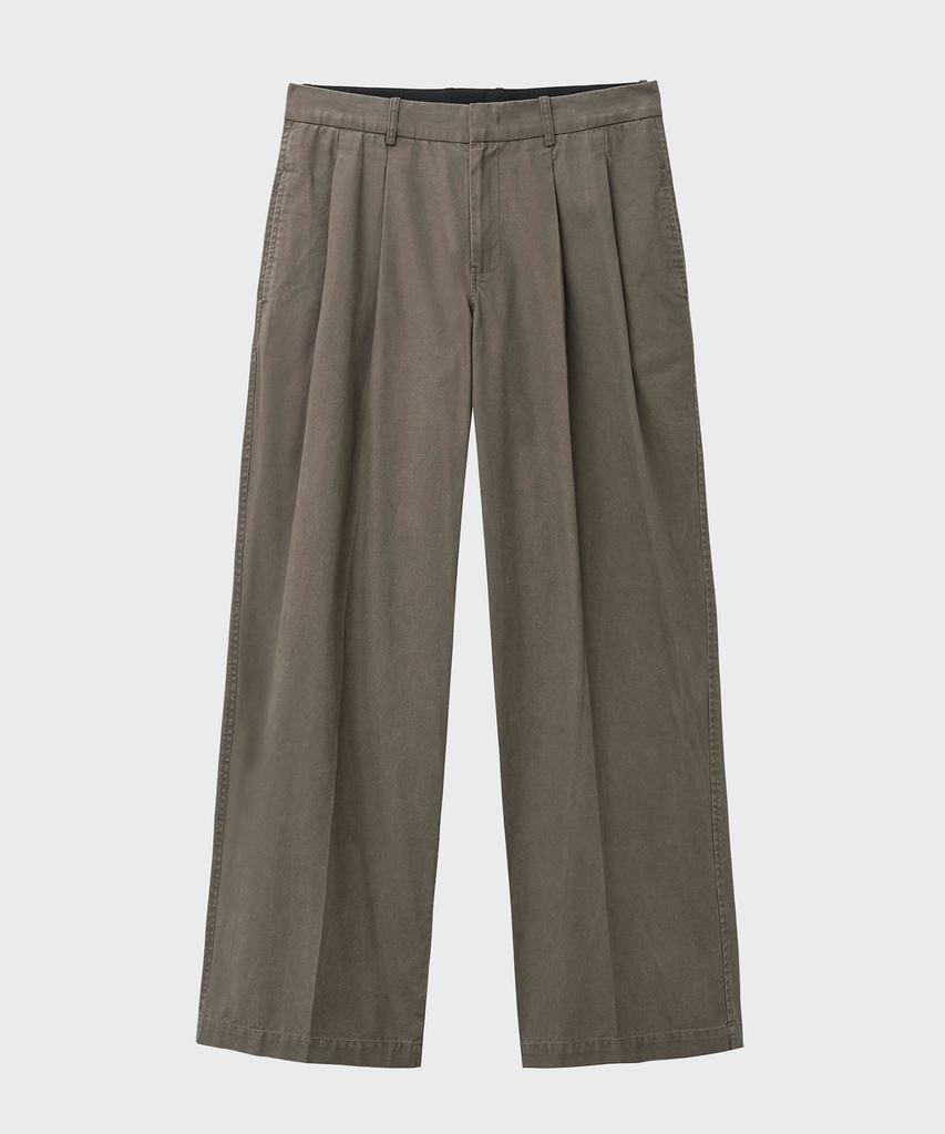 NOIRER Two-Tuck Washed Cotton Slacks (Khaki)