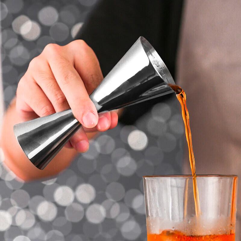 Jigger à cocktail style japonais en acier inoxydable QW