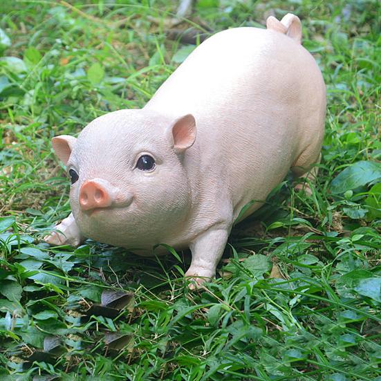 Garden Pig Statue, Outdoor Resin Piggy Ornament, Cute Piglet Sculpture, Farmhouse Decoration for Yard Lawn Patio