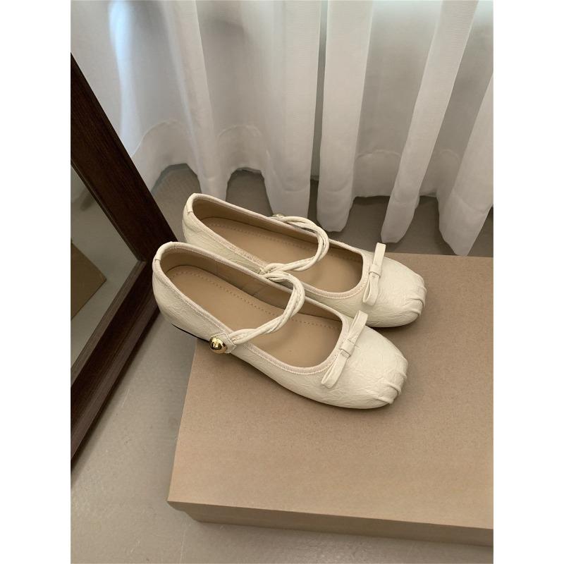

Inner height increase silver light mouth single shoes women s new with skirt gentle fairy thick-soled Mary Jane shoes 35