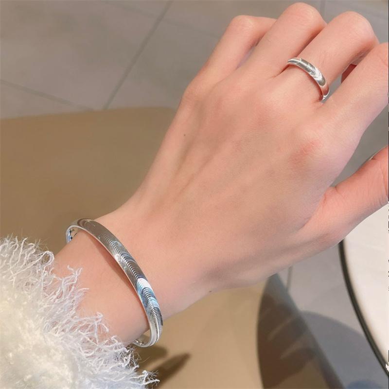 Vielseitiges Explosives Flash Katzenaugen Armband Für Frau Mädchen Fortgeschrittener Sinn Verstellbare Öffnung Armreif Party Schmuck Geschenke