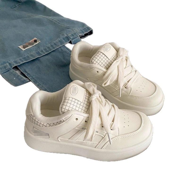 Hong Kong Style with Skirt Platform White Shoes Women's 2025 Autumn New Versatile Niche Casual Board Shoes Retro Bread Shoes