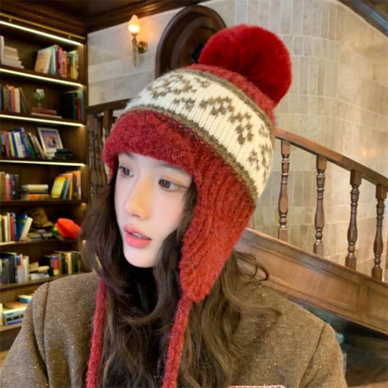 Autumn and Winter Warm Knitted Hat Women's Travel Versatile Bag Head Hat Cold Protection Ear Straps Wool Lei Feng Hat