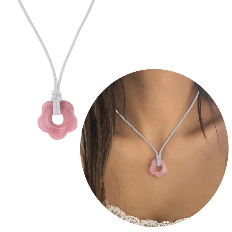 Unique Hollowed-Out Flower Pendant Necklaces Acrylic Material Flower Jewelry Pendant Choker Suitable for Any Occasion