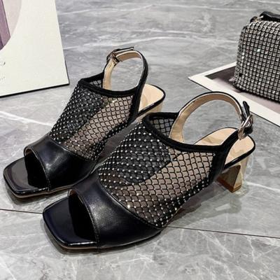Nye Sandaler med Utklipp og Rhinestones, Pustende, for Kvinner, Sommer, Firkantet Tå, Åpen Tå, Åpen Bak, Firkantet Hæl, Pumps