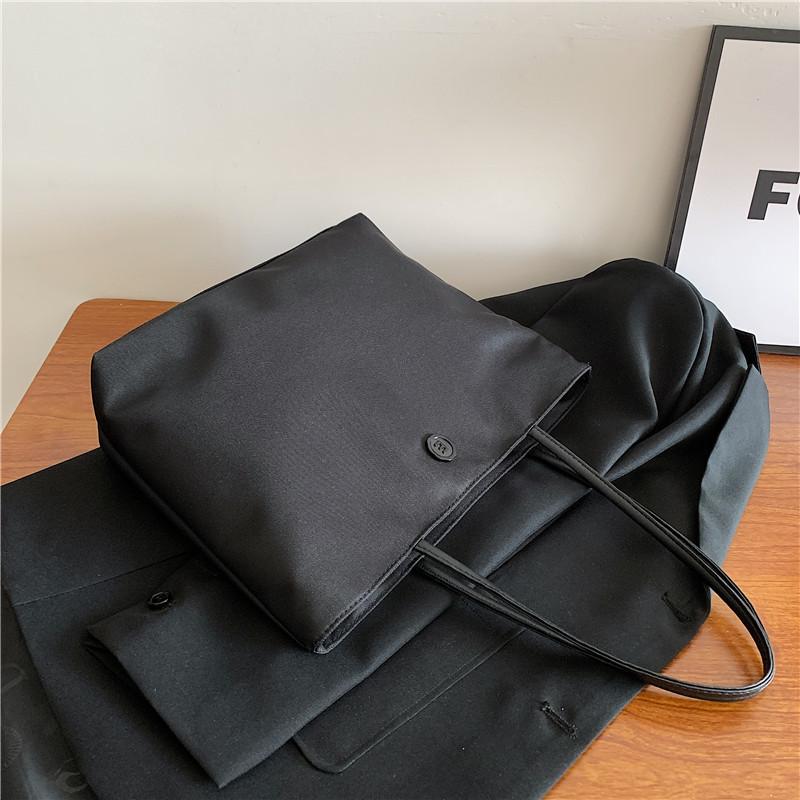 Chic Street Style Versatile Underarm Shoulder Bag Women Bags 2023 Winter Casual Fashion Tote Bag