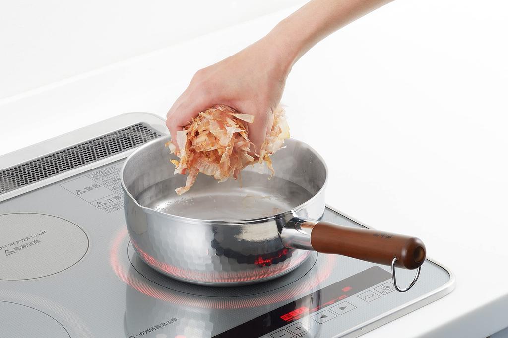 Castle Enterprise Yoshikawa Gogi, Made In Japan, H-compatible, Stainless Steel Yukihira Saucepan, 20cm, Silver, Gift Wrapping Available