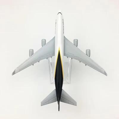 B-747 B747 Model ze stopu 16 cm Skala UPS Airlines Samolot towarowy 747 Model samolotu Dekoracja ekspozycyjna Samoloty Kolekcja pamiątkowa