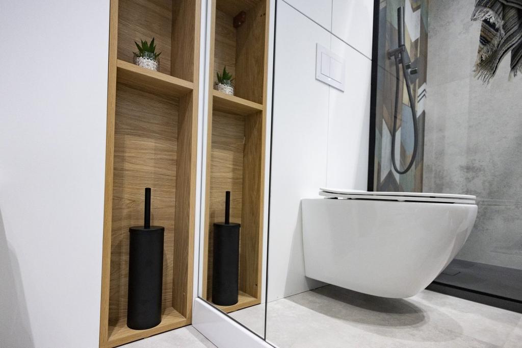 LAVEO MIRI freestanding bathroom toilet brush, lockable, black