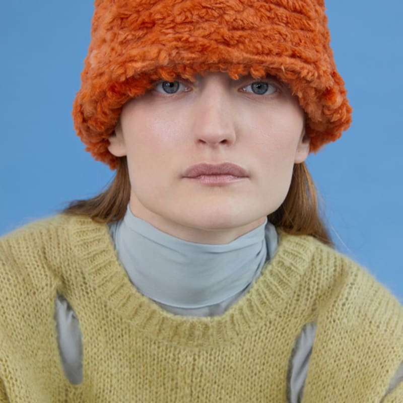 

AWESOME NEEDS FUR LAMPSHADE HAT_SNOW ORANGE FREE
