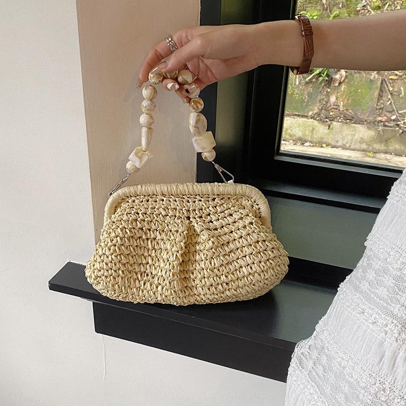 Mori retro literary handmade straw woven bag woven bag new fashionable women's clip single shoulder messenger bag
