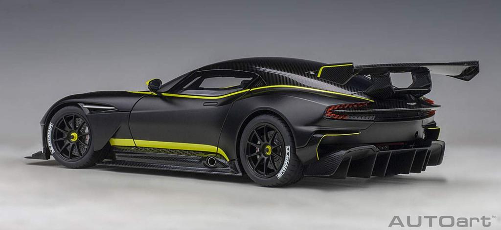 AUTOart Aston Martin Vulcan Matte Green Stripes Finished Product 1/18 Black/Lime