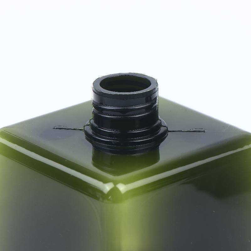 100-650Ml Square Bathroom Soap Dispensers Refillable Shampoo Shower Gel Holder Portable Travel Dispenser Empty Bath Pump Bottle