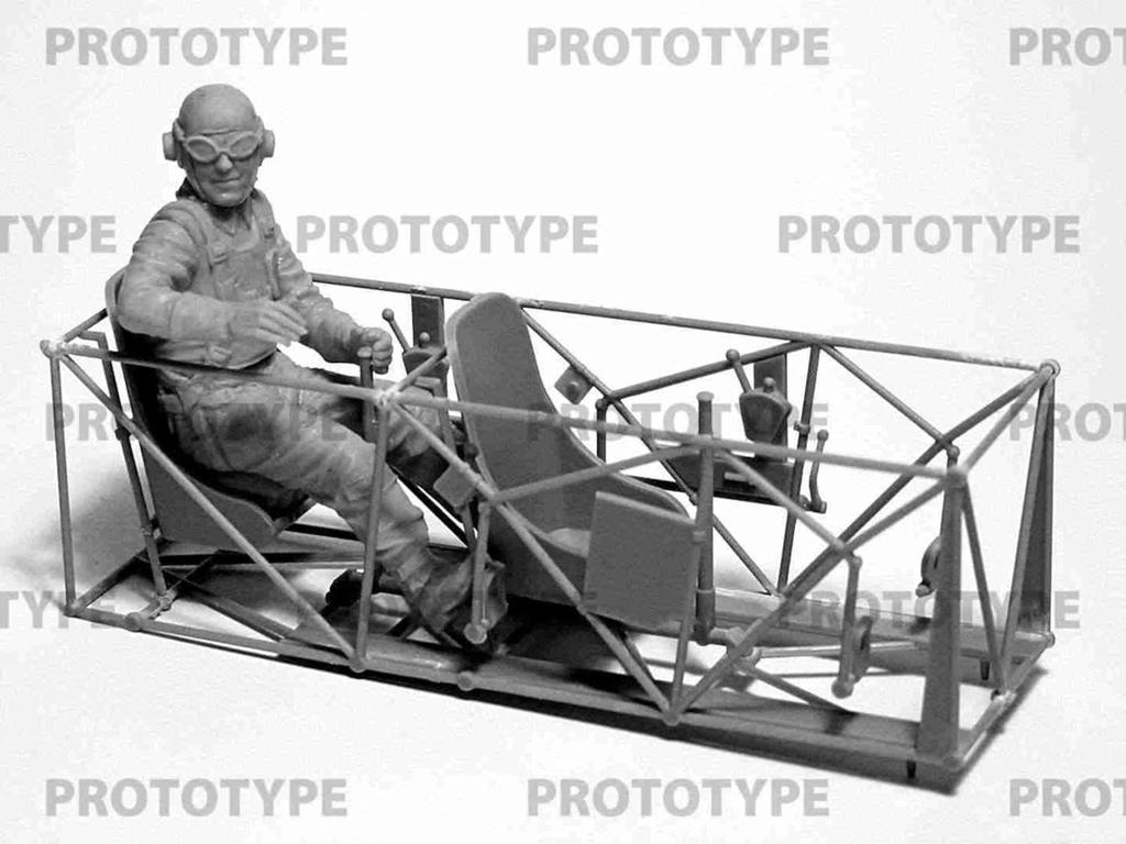 ICM WWII Allied Forces Seated Pilot Plastic Model 32112 1/35 (British, American, Soviet)