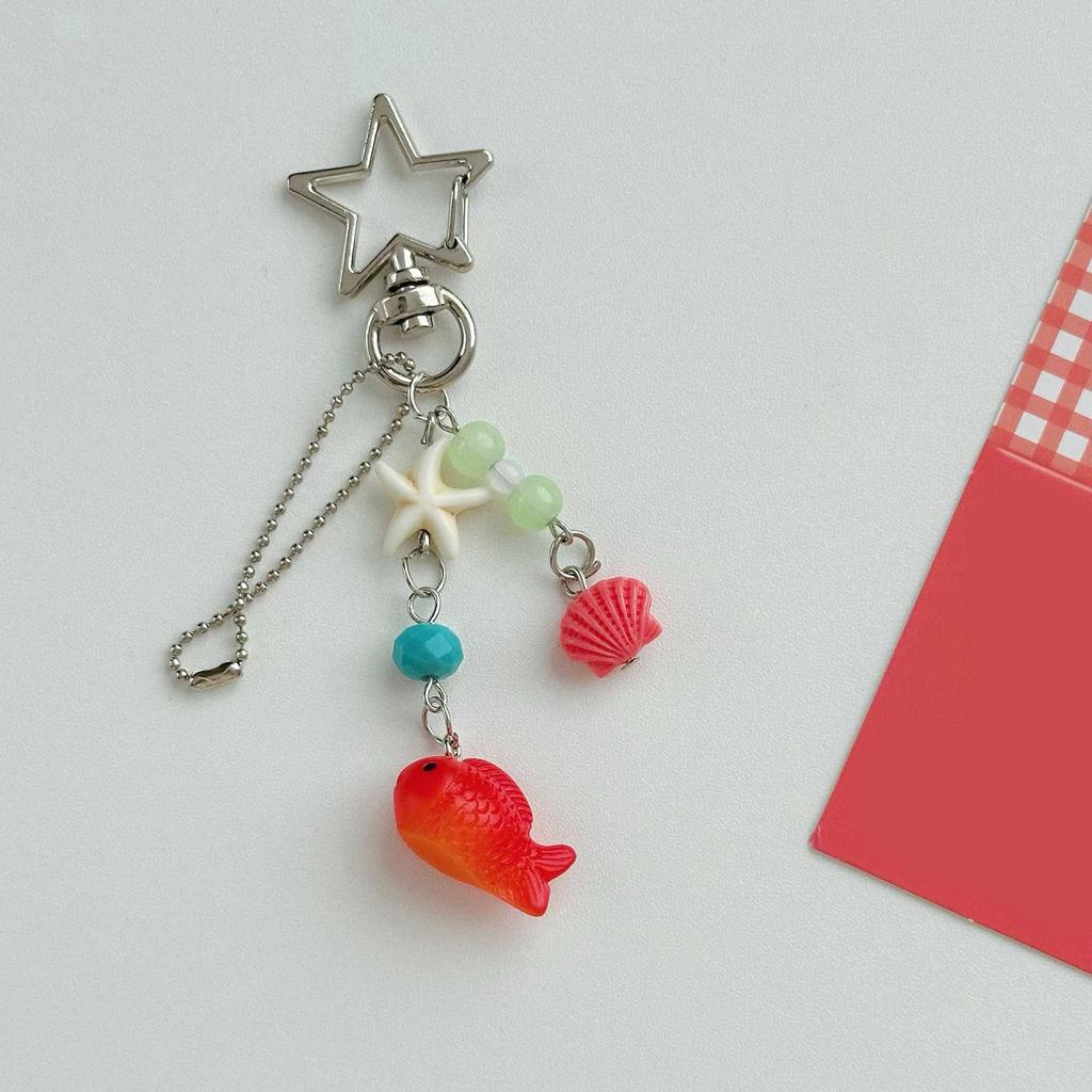 Auffälliger Goldfisch Handy-Anhänger Lebhafter Goldfisch Handy-Charm Einzigartiger Handyketten-Charm Schlüsselanhänger für Frauen