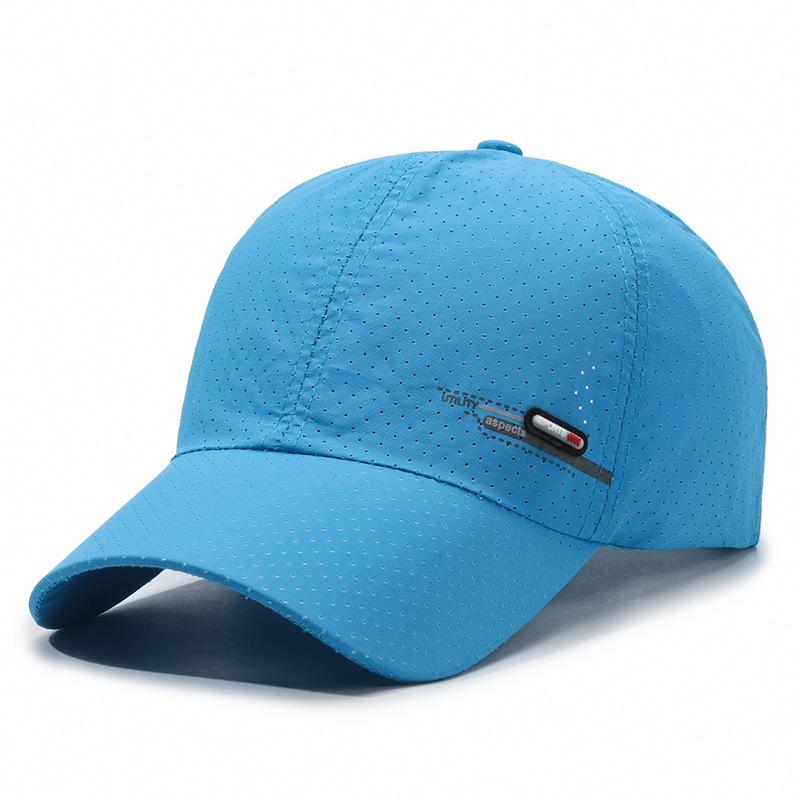 Vintage Adjustable Unisex Vintage Cap for Outdoor Hiking and Mountaineering