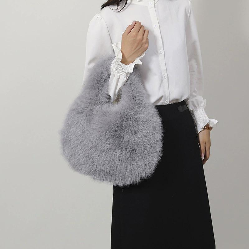 Kleine Hobo Henkeltaschen für Damen Schultertaschen Designer Fellige Geldbörse und Handtaschen Modische Süße Damen Plüschtasche