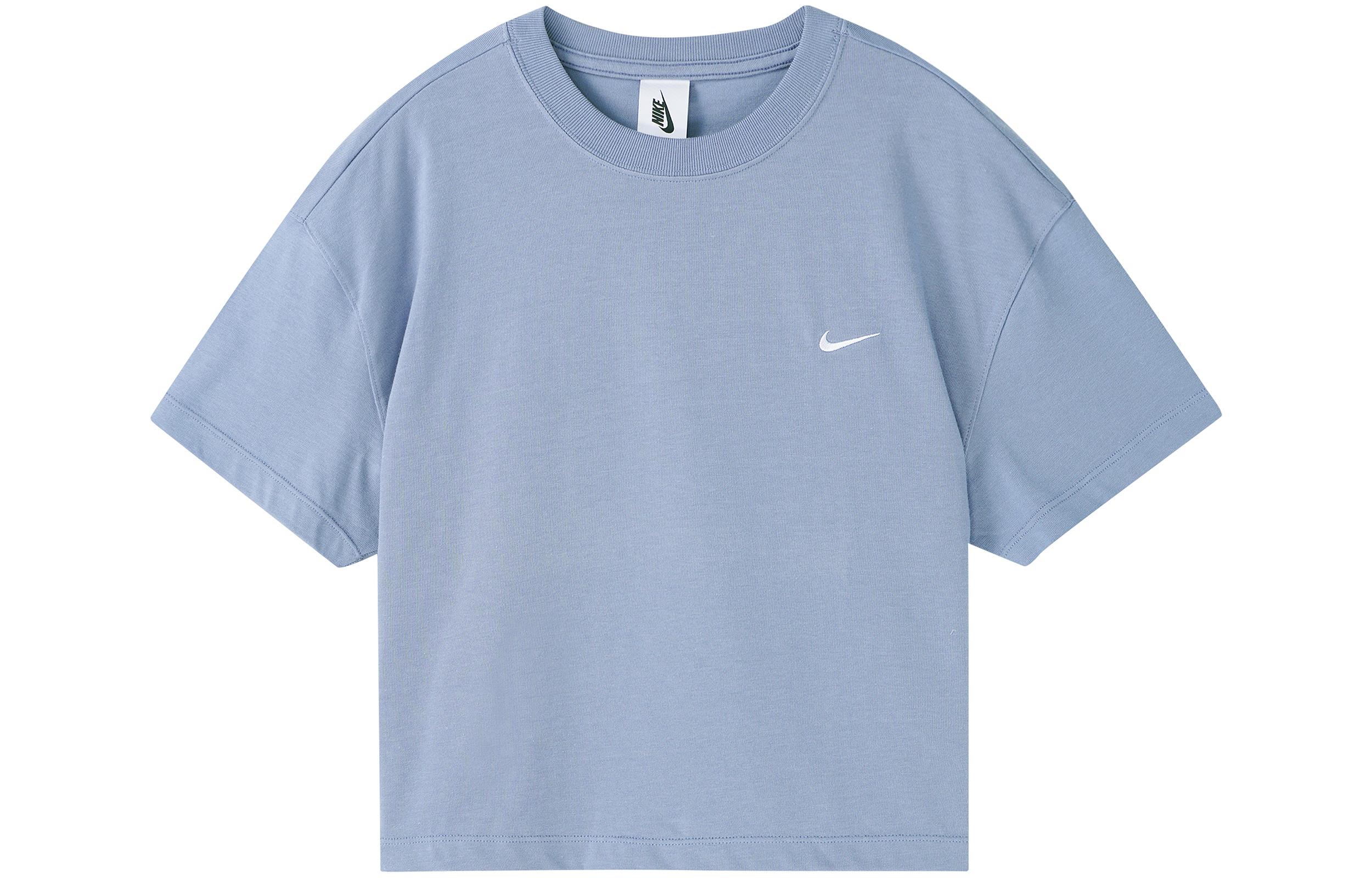 Nike Crop Tops Women s Blue Crew Neck Moderate DA0324-512 M