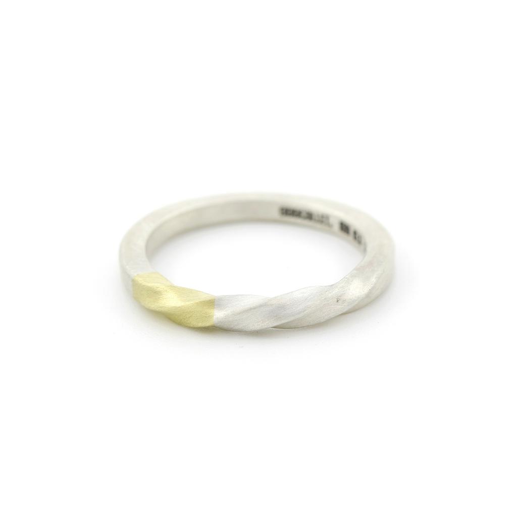 Oddcollet Wave Marriage Ring (Type B)