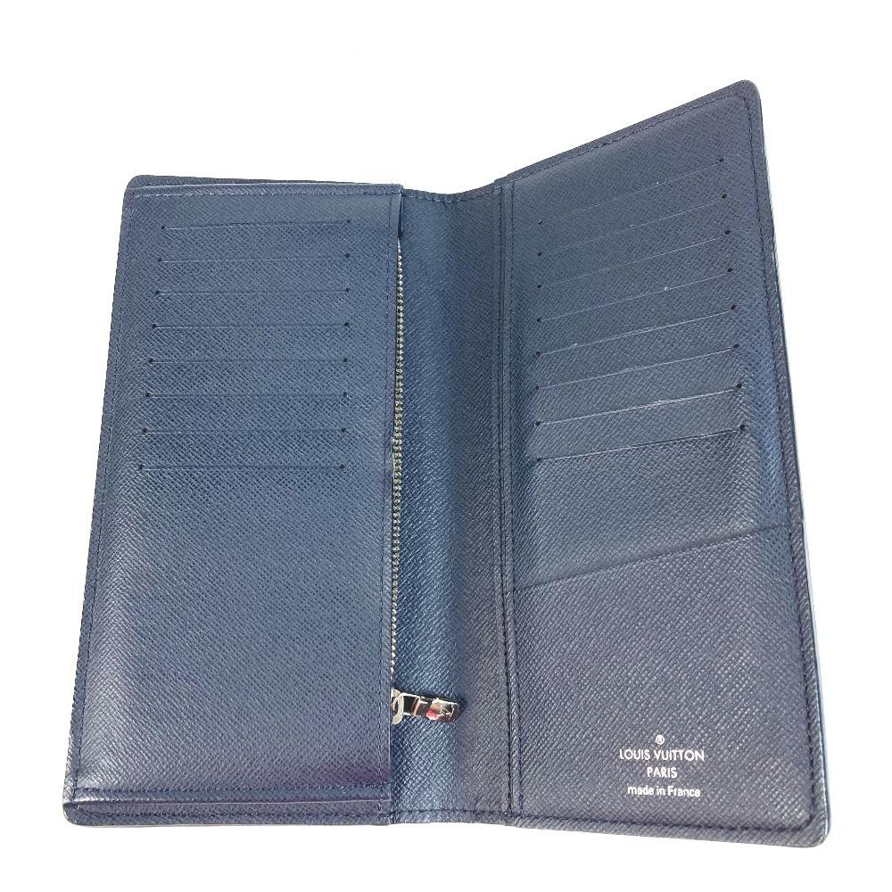 Louis Vuitton M30662  Taiga Portefeuilles Brazza bifold Long Wallet Taiga